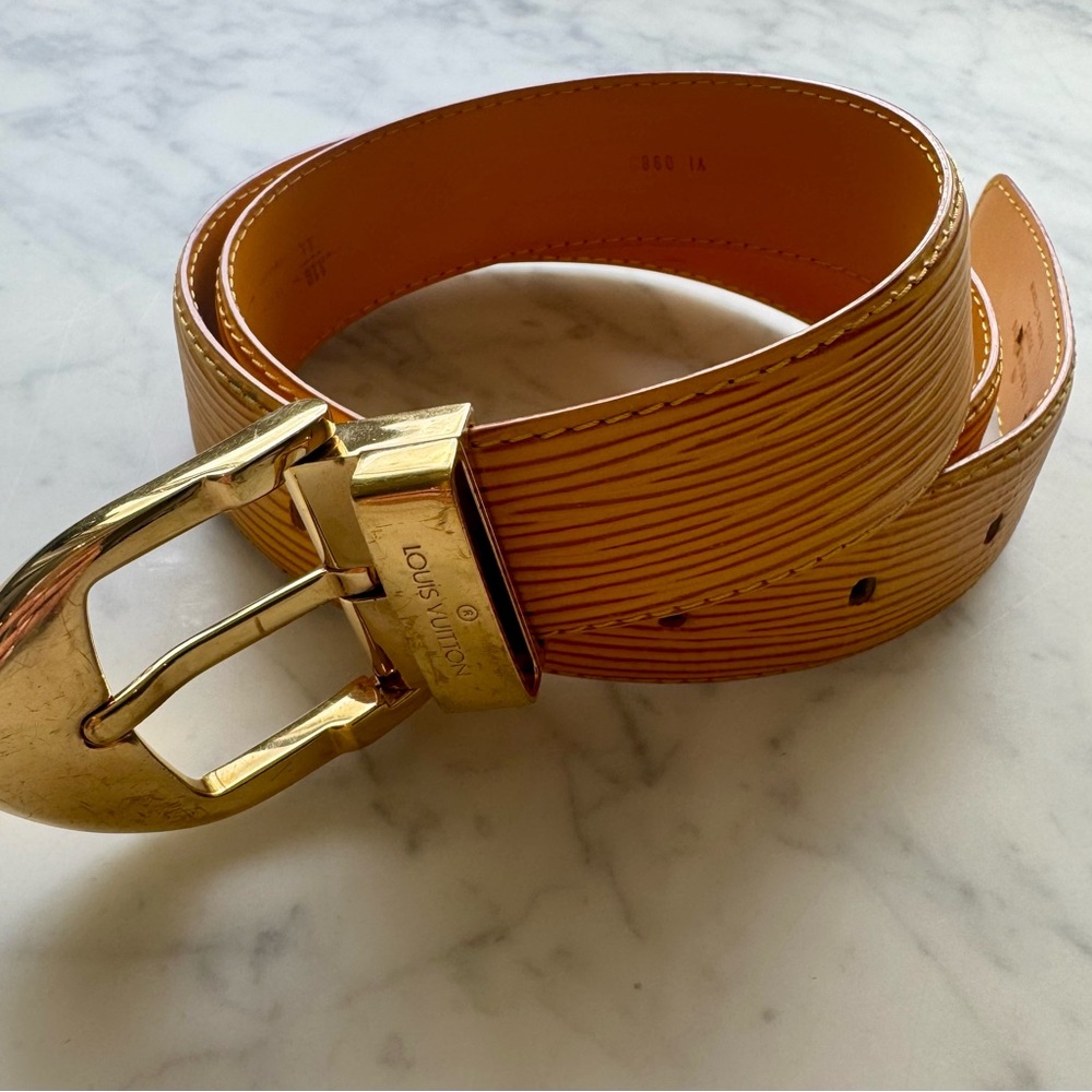 LOUIS VUITTON Yellow Epi Belt Size 110 or 44 in - Picture 3 of 9